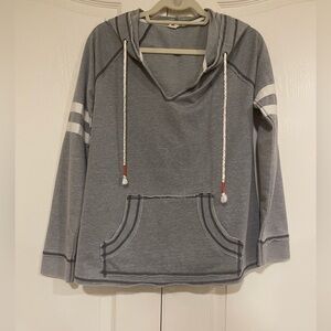 Hem & Thread grey v neck hoodie​​​​​​​​​​​
